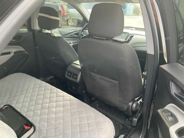 Черный Шевроле Эквинокс, объемом двигателя 1.5 л и пробегом 100 тыс. км за 11800 $, фото 11 на Automoto.ua