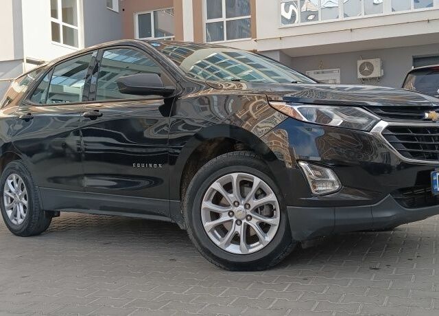 Черный Шевроле Эквинокс, объемом двигателя 1.5 л и пробегом 210 тыс. км за 15500 $, фото 6 на Automoto.ua