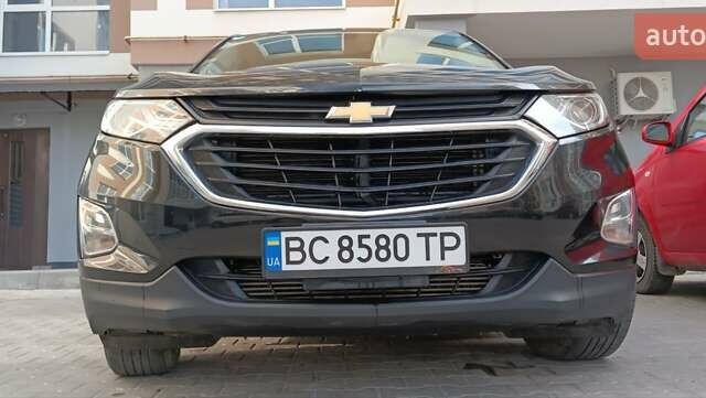 Черный Шевроле Эквинокс, объемом двигателя 1.49 л и пробегом 210 тыс. км за 15500 $, фото 1 на Automoto.ua