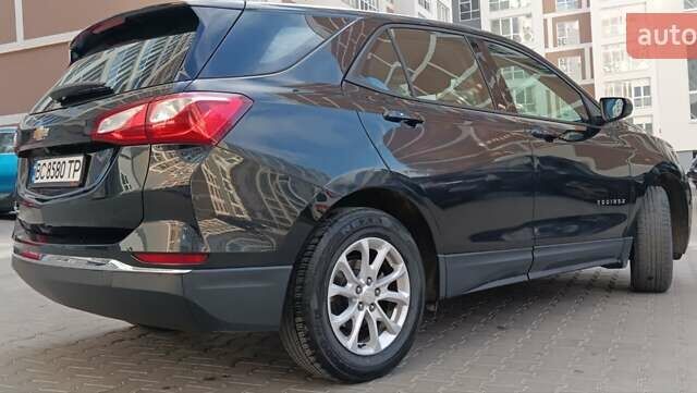 Черный Шевроле Эквинокс, объемом двигателя 1.49 л и пробегом 210 тыс. км за 15500 $, фото 3 на Automoto.ua