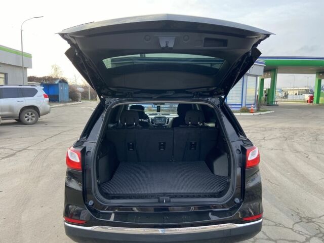 Черный Шевроле Эквинокс, объемом двигателя 1.5 л и пробегом 100 тыс. км за 11800 $, фото 10 на Automoto.ua