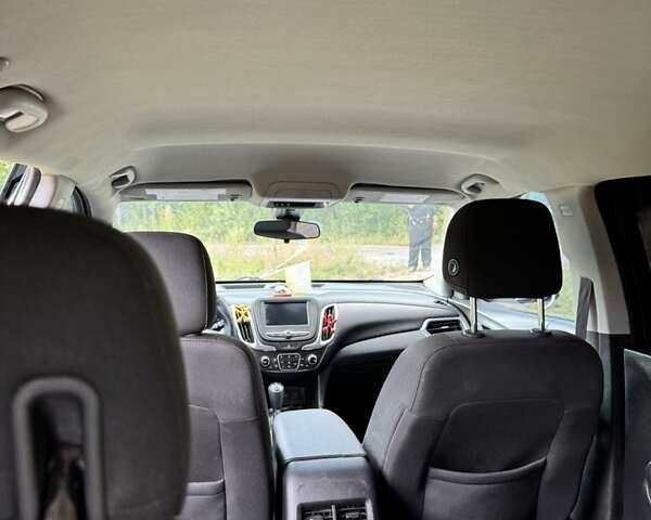 Чорний Шевроле Еквінокс, об'ємом двигуна 1.49 л та пробігом 139 тис. км за 15500 $, фото 2 на Automoto.ua