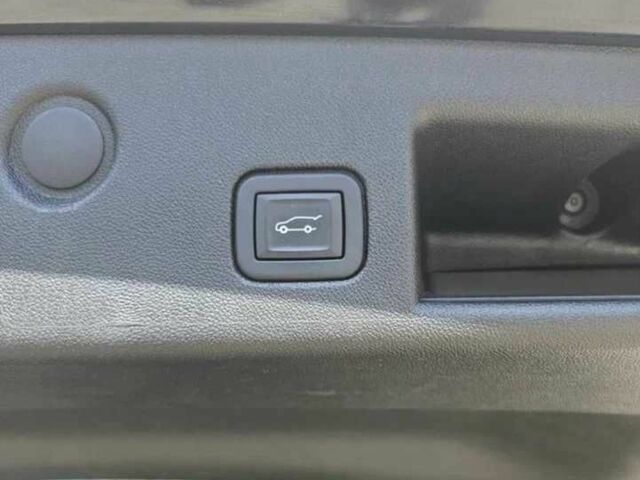 Черный Шевроле Эквинокс, объемом двигателя 1.5 л и пробегом 54 тыс. км за 17500 $, фото 11 на Automoto.ua