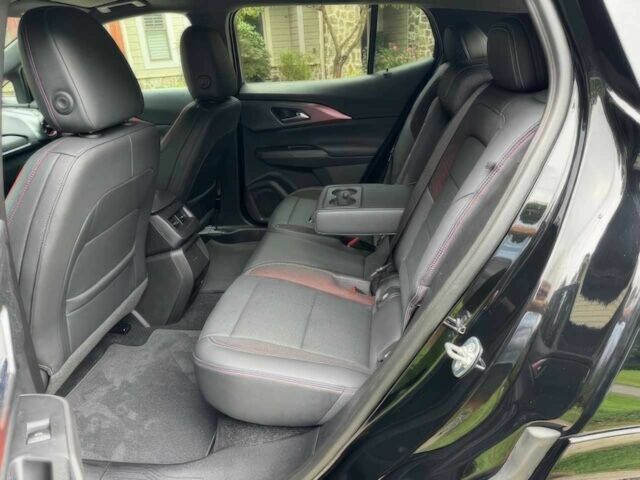 Черный Шевроле Эквинокс, объемом двигателя 0 л и пробегом 28 тыс. км за 2100 $, фото 12 на Automoto.ua