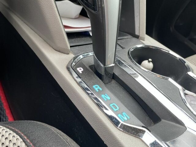 Красный Шевроле Эквинокс, объемом двигателя 2.4 л и пробегом 152 тыс. км за 12500 $, фото 11 на Automoto.ua