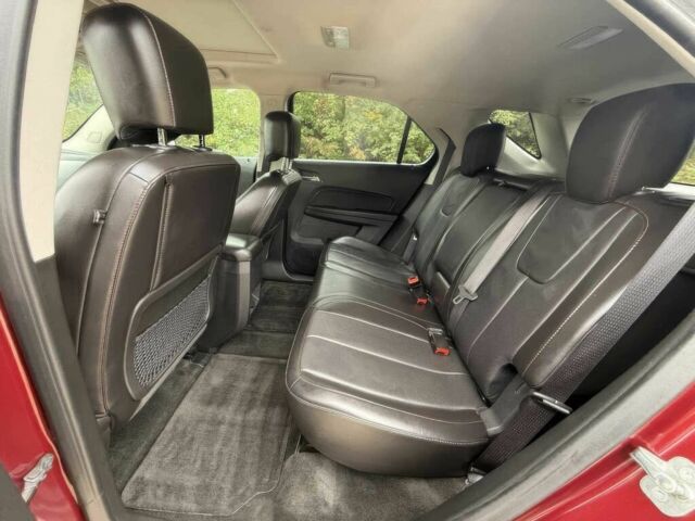 Красный Шевроле Эквинокс, объемом двигателя 3.6 л и пробегом 68 тыс. км за 3400 $, фото 8 на Automoto.ua