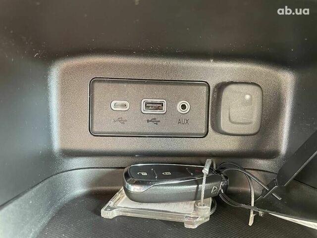 Шевроле Эквинокс, объемом двигателя 0 л и пробегом 13 тыс. км за 17700 $, фото 15 на Automoto.ua