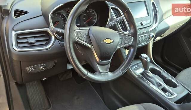Шевроле Эквинокс, объемом двигателя 2 л и пробегом 153 тыс. км за 15500 $, фото 12 на Automoto.ua