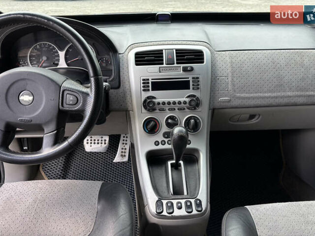 Сірий Шевроле Еквінокс, об'ємом двигуна 3.4 л та пробігом 125 тис. км за 5600 $, фото 7 на Automoto.ua