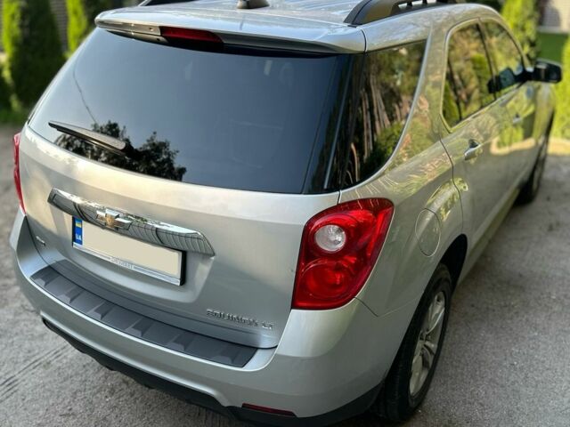 Серый Шевроле Эквинокс, объемом двигателя 2.4 л и пробегом 186 тыс. км за 10500 $, фото 3 на Automoto.ua