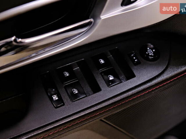 Серый Шевроле Эквинокс, объемом двигателя 2.38 л и пробегом 152 тыс. км за 8900 $, фото 16 на Automoto.ua