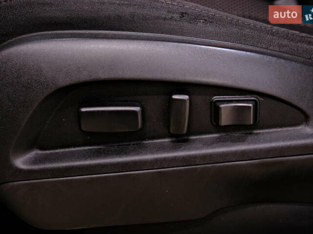 Серый Шевроле Эквинокс, объемом двигателя 2.38 л и пробегом 152 тыс. км за 8900 $, фото 17 на Automoto.ua