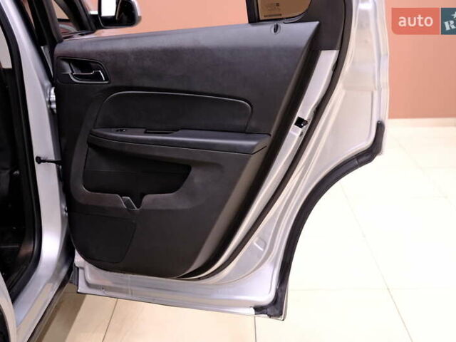 Серый Шевроле Эквинокс, объемом двигателя 2.38 л и пробегом 152 тыс. км за 8900 $, фото 33 на Automoto.ua