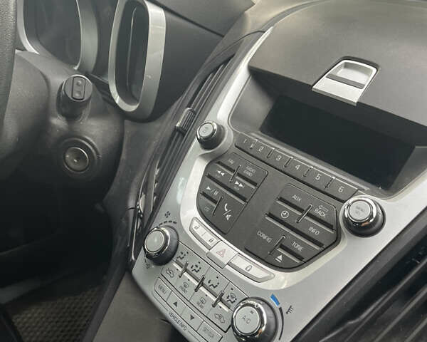 Серый Шевроле Эквинокс, объемом двигателя 2.38 л и пробегом 130 тыс. км за 8500 $, фото 6 на Automoto.ua