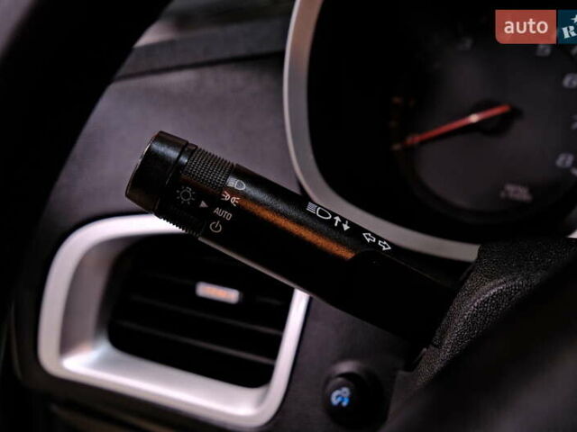 Серый Шевроле Эквинокс, объемом двигателя 2.38 л и пробегом 152 тыс. км за 8900 $, фото 18 на Automoto.ua