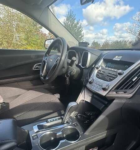 Серый Шевроле Эквинокс, объемом двигателя 2.38 л и пробегом 139 тыс. км за 9699 $, фото 5 на Automoto.ua