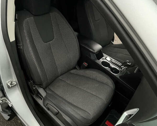 Серый Шевроле Эквинокс, объемом двигателя 2.38 л и пробегом 169 тыс. км за 13400 $, фото 13 на Automoto.ua