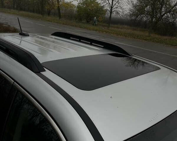 Серый Шевроле Эквинокс, объемом двигателя 2.38 л и пробегом 169 тыс. км за 13400 $, фото 10 на Automoto.ua