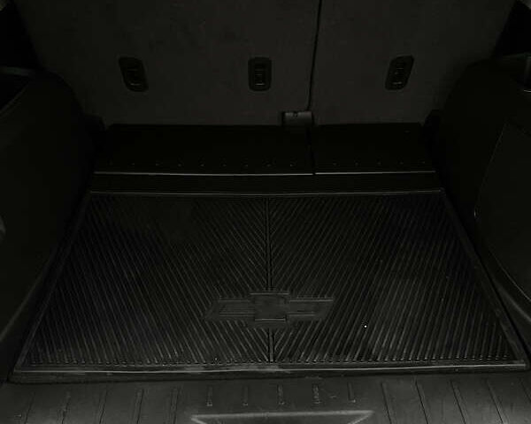 Серый Шевроле Эквинокс, объемом двигателя 2.38 л и пробегом 169 тыс. км за 13400 $, фото 23 на Automoto.ua