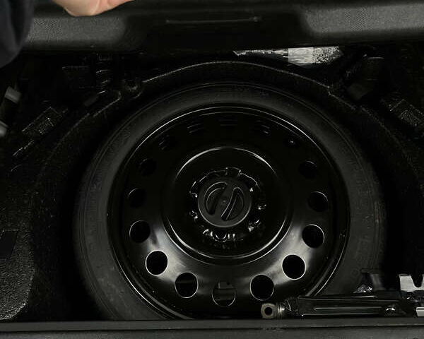 Серый Шевроле Эквинокс, объемом двигателя 2.38 л и пробегом 169 тыс. км за 13400 $, фото 24 на Automoto.ua