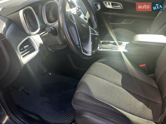 Сірий Шевроле Еквінокс, об'ємом двигуна 2.38 л та пробігом 240 тис. км за 10000 $, фото 8 на Automoto.ua