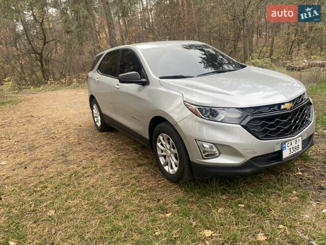 Серый Шевроле Эквинокс, объемом двигателя 1.49 л и пробегом 100 тыс. км за 13500 $, фото 5 на Automoto.ua