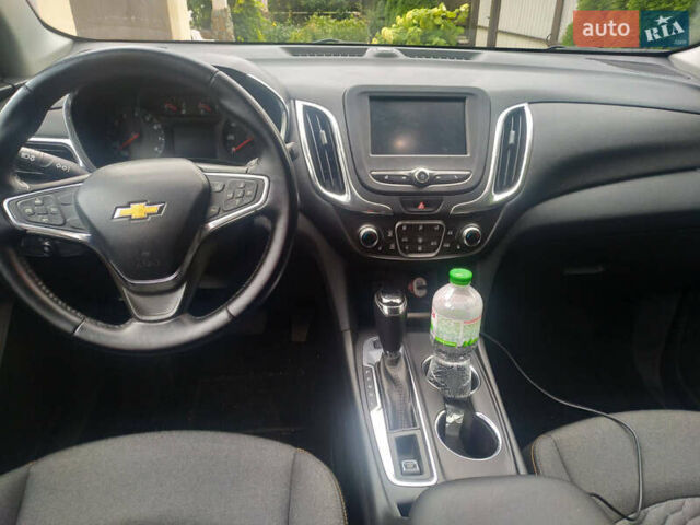 Серый Шевроле Эквинокс, объемом двигателя 1.49 л и пробегом 165 тыс. км за 15000 $, фото 7 на Automoto.ua