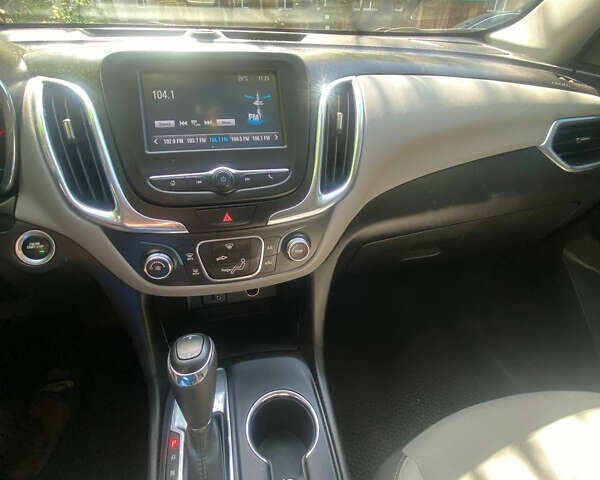 Сірий Шевроле Еквінокс, об'ємом двигуна 1.5 л та пробігом 90 тис. км за 14000 $, фото 5 на Automoto.ua