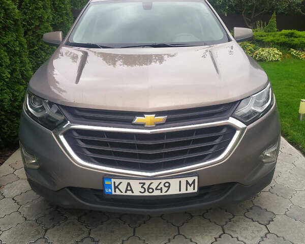 Серый Шевроле Эквинокс, объемом двигателя 1.49 л и пробегом 165 тыс. км за 15000 $, фото 1 на Automoto.ua