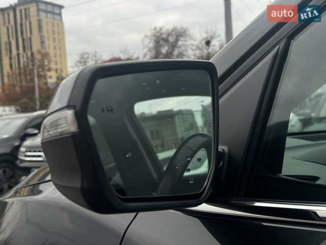 Сірий Шевроле Еквінокс, об'ємом двигуна 2 л та пробігом 114 тис. км за 16590 $, фото 11 на Automoto.ua