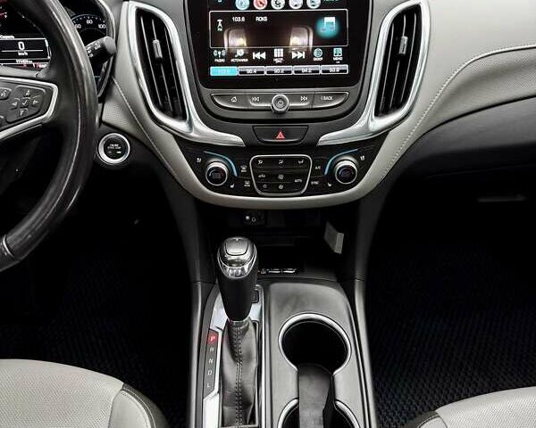 Серый Шевроле Эквинокс, объемом двигателя 1.5 л и пробегом 115 тыс. км за 16800 $, фото 12 на Automoto.ua