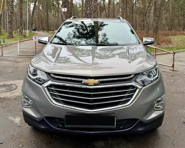 Серый Шевроле Эквинокс, объемом двигателя 1.5 л и пробегом 115 тыс. км за 16800 $, фото 2 на Automoto.ua