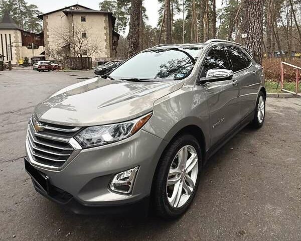 Серый Шевроле Эквинокс, объемом двигателя 1.5 л и пробегом 115 тыс. км за 16800 $, фото 1 на Automoto.ua