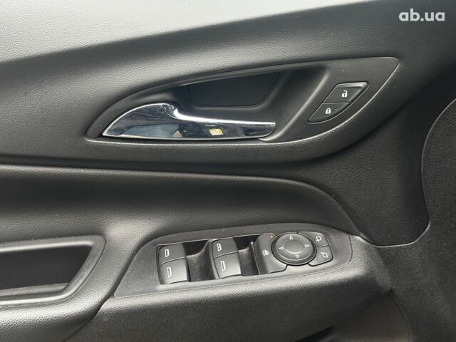 Серый Шевроле Эквинокс, объемом двигателя 2 л и пробегом 114 тыс. км за 16590 $, фото 12 на Automoto.ua