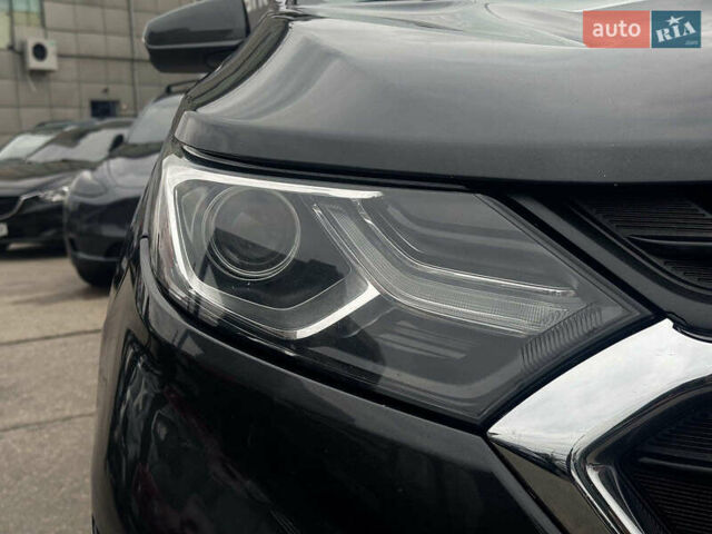 Сірий Шевроле Еквінокс, об'ємом двигуна 2 л та пробігом 114 тис. км за 16590 $, фото 8 на Automoto.ua