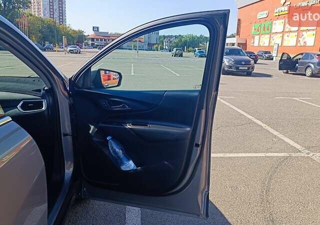 Серый Шевроле Эквинокс, объемом двигателя 1.5 л и пробегом 61 тыс. км за 18800 $, фото 26 на Automoto.ua