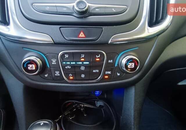 Серый Шевроле Эквинокс, объемом двигателя 1.5 л и пробегом 61 тыс. км за 18800 $, фото 66 на Automoto.ua