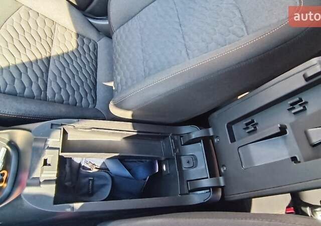 Серый Шевроле Эквинокс, объемом двигателя 1.5 л и пробегом 61 тыс. км за 18800 $, фото 37 на Automoto.ua