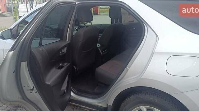 Шевроле Эквинокс 2019 в Ровно на Automoto.ua Серый Шевроле Эквинокс, объемом двигателя 1.5 л и пробегом 185 тыс. км за 11200 $, фото 2 на Automoto.ua