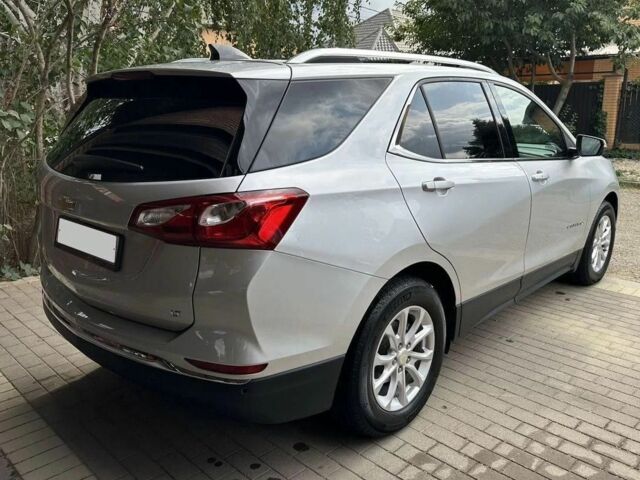 Серый Шевроле Эквинокс, объемом двигателя 1.5 л и пробегом 67 тыс. км за 10400 $, фото 4 на Automoto.ua