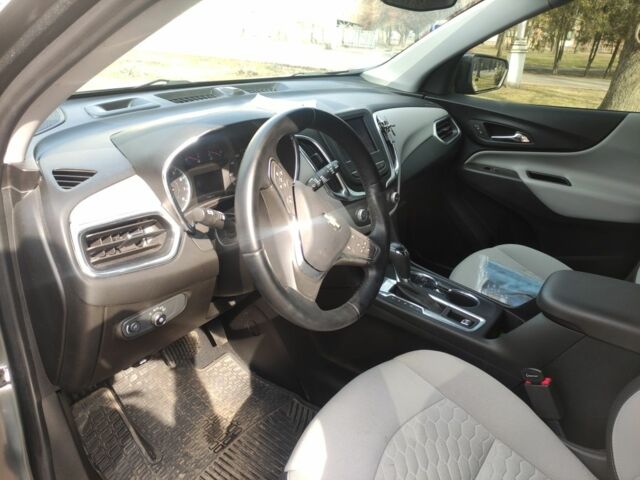 Серый Шевроле Эквинокс, объемом двигателя 1.5 л и пробегом 80 тыс. км за 15000 $, фото 7 на Automoto.ua