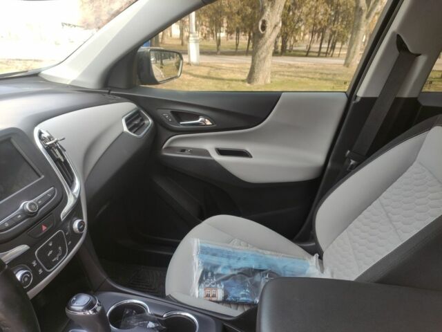 Серый Шевроле Эквинокс, объемом двигателя 1.5 л и пробегом 80 тыс. км за 15000 $, фото 8 на Automoto.ua