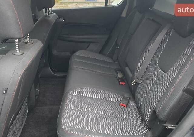 Синий Шевроле Эквинокс, объемом двигателя 2.38 л и пробегом 233 тыс. км за 9950 $, фото 7 на Automoto.ua