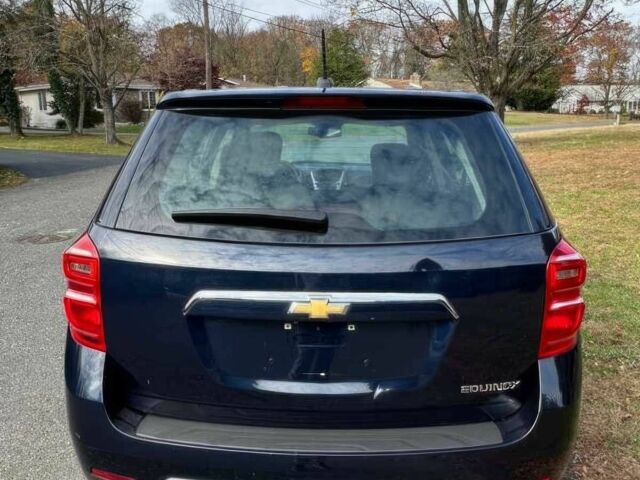 Синий Шевроле Эквинокс, объемом двигателя 2.4 л и пробегом 71 тыс. км за 9200 $, фото 6 на Automoto.ua