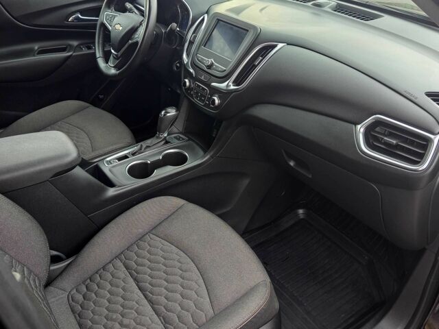 Шевроле Эквинокс 2019 в Днепре (Днепропетровске) на Automoto.ua Синий Шевроле Эквинокс, объемом двигателя 2 л и пробегом 85 тыс. км за 17500 $, фото 9 на Automoto.ua