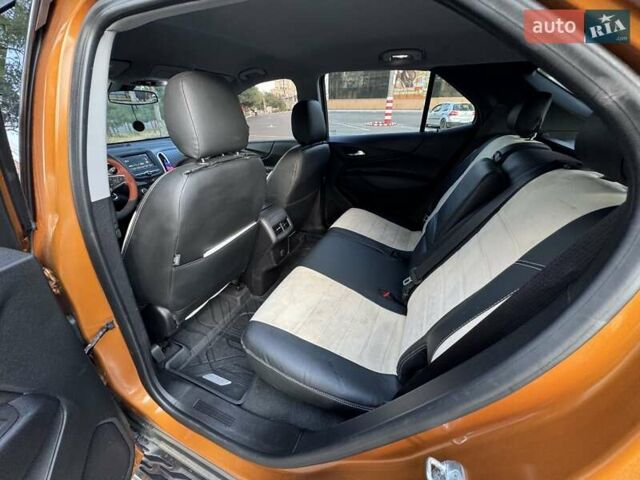 Оранжевый Шевроле Эквинокс, объемом двигателя 1.49 л и пробегом 90 тыс. км за 12999 $, фото 16 на Automoto.ua