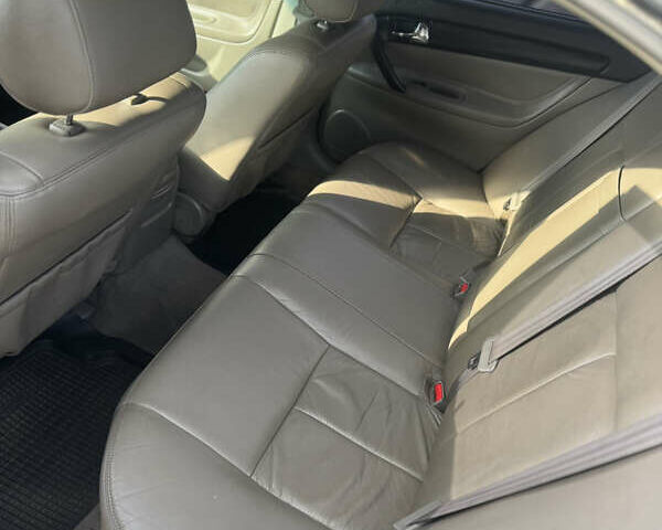 Черный Шевроле Эванда, объемом двигателя 2 л и пробегом 320 тыс. км за 3200 $, фото 10 на Automoto.ua