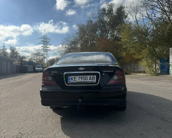 Черный Шевроле Эванда, объемом двигателя 2 л и пробегом 320 тыс. км за 3200 $, фото 5 на Automoto.ua