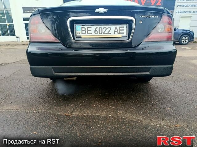 Чорний Шевроле Еванда, об'ємом двигуна 2 л та пробігом 350 тис. км за 3500 $, фото 1 на Automoto.ua
