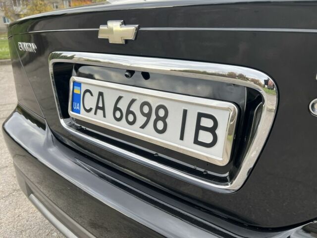 Черный Шевроле Эванда, объемом двигателя 2 л и пробегом 193 тыс. км за 4200 $, фото 19 на Automoto.ua